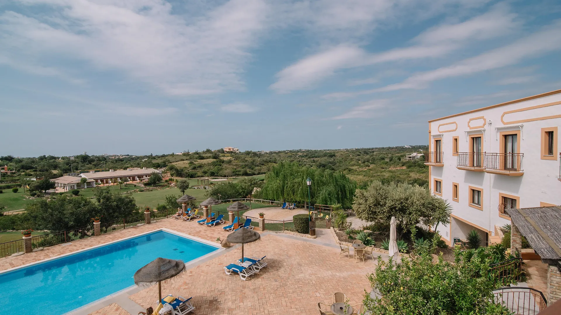 Quinta Dos Poetas Nature Hotel & Apartments Pechao