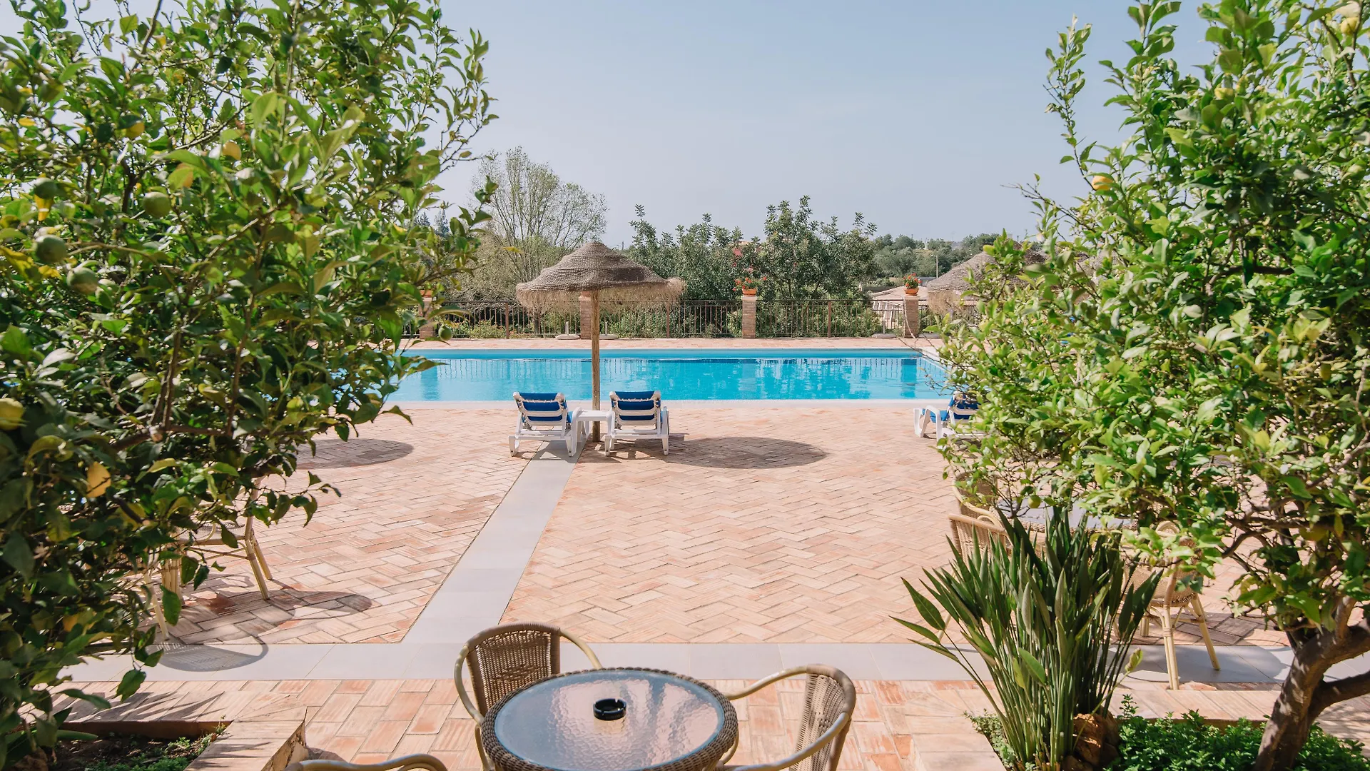 Quinta Dos Poetas Nature Hotel & Apartments Pechao